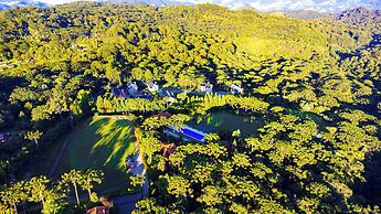 Surya-Pan Hotel Refúgio