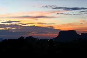 Surya-Pan Hotel Refúgio