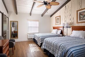 Suwannee Gables Motel and Marina