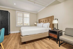 Hotel Petaluma, Tapestry Collection by Hilton