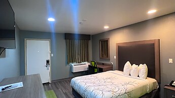 Fort Davis Inn & R.V. Park