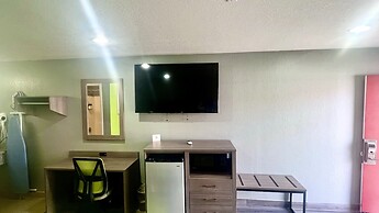 Fort Davis Inn & R.V. Park