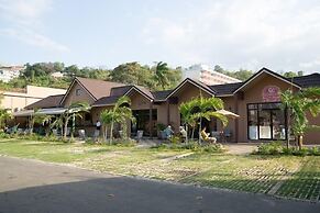 Donway, A Jamaican Style Village