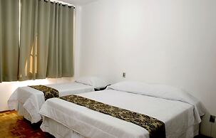 Turrance White Hotel