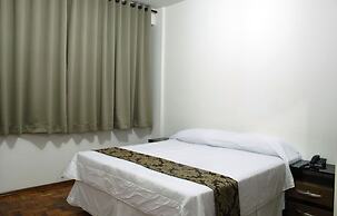 Turrance White Hotel