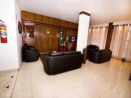 Turrance White Hotel