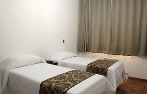 Turrance White Hotel