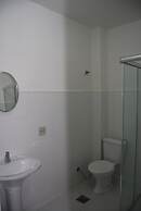 Turrance White Hotel