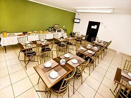 Turrance White Hotel