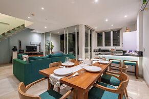 AQ-VA Hotel & Villas Seminyak