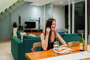 AQ-VA Hotel & Villas Seminyak