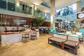 AQ-VA Hotel & Villas Seminyak