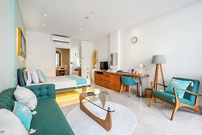 AQ-VA Hotel & Villas Seminyak