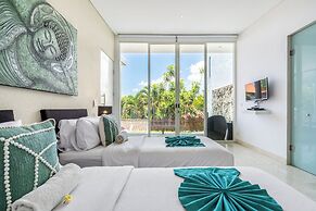 AQ-VA Hotel & Villas Seminyak