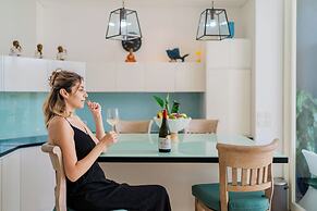 AQ-VA Hotel & Villas Seminyak