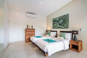 AQ-VA Hotel & Villas Seminyak