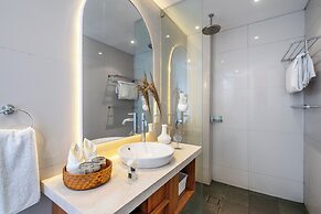 AQ-VA Hotel & Villas Seminyak