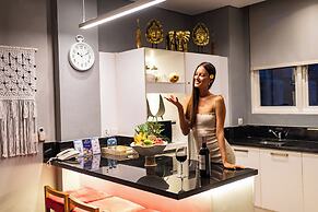 AQ-VA Hotel & Villas Seminyak