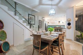 AQ-VA Hotel & Villas Seminyak