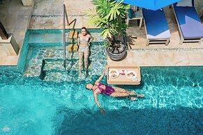 AQ-VA Hotel & Villas Seminyak