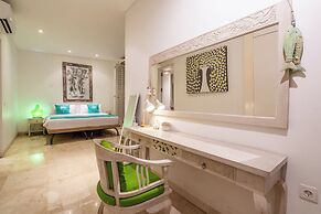 AQ-VA Hotel & Villas Seminyak