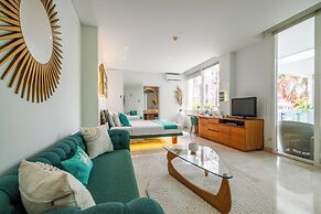 AQ-VA Hotel & Villas Seminyak