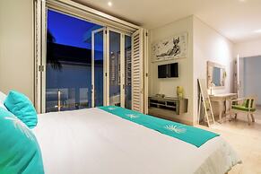 AQ-VA Hotel & Villas Seminyak