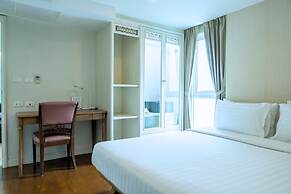 Sabai Sathorn