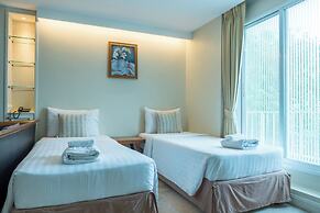 Sabai Sathorn