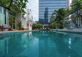Sabai Sathorn