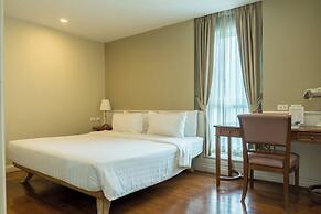 Sabai Sathorn