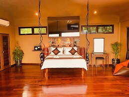 Monkey Flower Villas