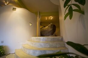 Monkey Flower Villas