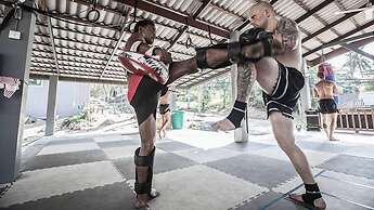 Monkey Flower Villas