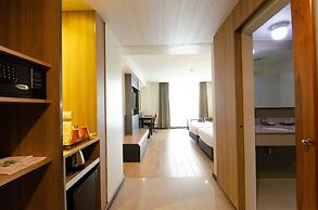 Dynasty Grande Hotel