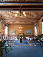 Dalen Hotel