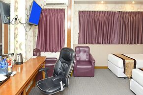 Hotel Grand United Ahlone Branch