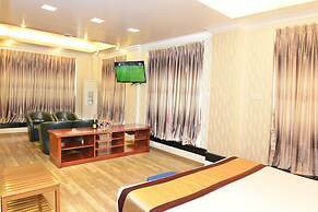 Hotel Grand United Ahlone Branch