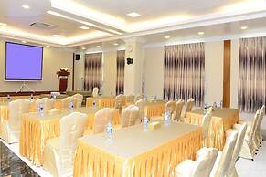 Hotel Grand United Ahlone Branch