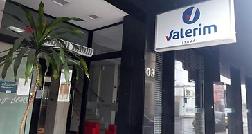 Hotel Valerim Itajaí