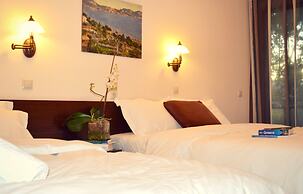 Alexakis Hotel & Spa