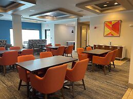 Holiday Inn Express & Suites Montgomery by IHG