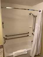 Holiday Inn Express & Suites Pittsburgh SW - Southpointe by IHG