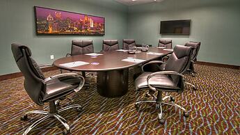 Holiday Inn Express & Suites Pittsburgh SW - Southpointe by IHG