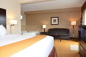 Cobblestone Inn and Suites - Lake View