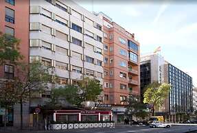 Boutique Urban Madrid Serrano