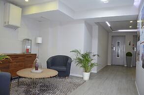 Boutique Urban Madrid Serrano