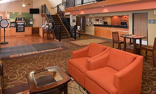 AmericInn by Wyndham Fergus Falls - Conference Center