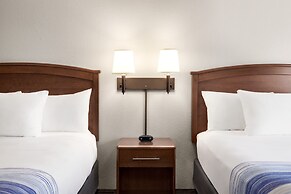 AmericInn by Wyndham Fergus Falls - Conference Center