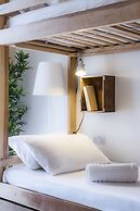 Two Pillows Boutique Hostel